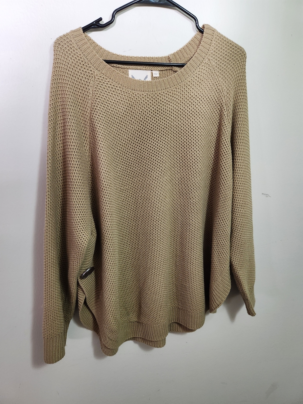 Lightweight Crewneck Knit Sweater in Beige